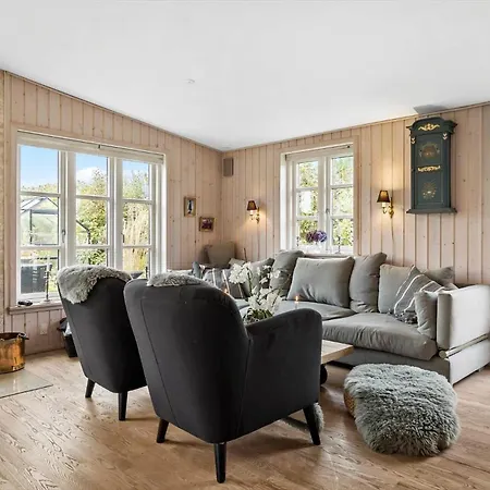 30108-odder-rosenvej-4 * Odder