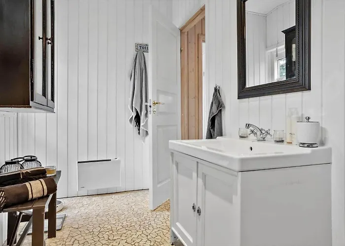 30108-odder-rosenvej-4 * Odder